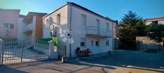 EKSKLUZIV APARTMAN ZABLAĆE PRVI RED DO MORA LUKSUZ PRILIKA