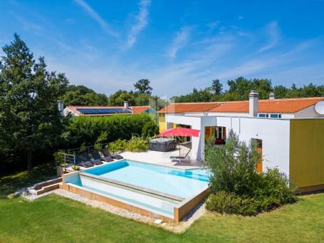 Svetvinčenat, okolica, predivna prizemnica sa spa oazom