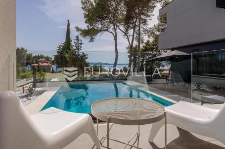 Zadar, Diklo, prekrasna villa s bazenom i pogledom na more
