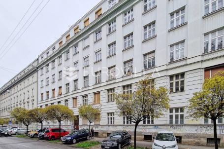 Zagreb, Centar, Kneza Borne, peterosoban stan 143 m²