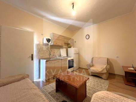 Izdavanje, Jednosoban stan, Podgorica, Zabjelo, 38m2