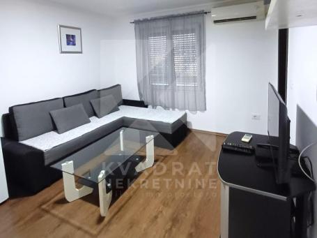 Izdavanje, Dvosoban stan, Podgorica, Centar, 50m2