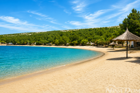 LJUBAČ - DALMACIJA- GRAĐEVINSKO ZEMLJIŠTE 70 m OD MORA I PLAŽE