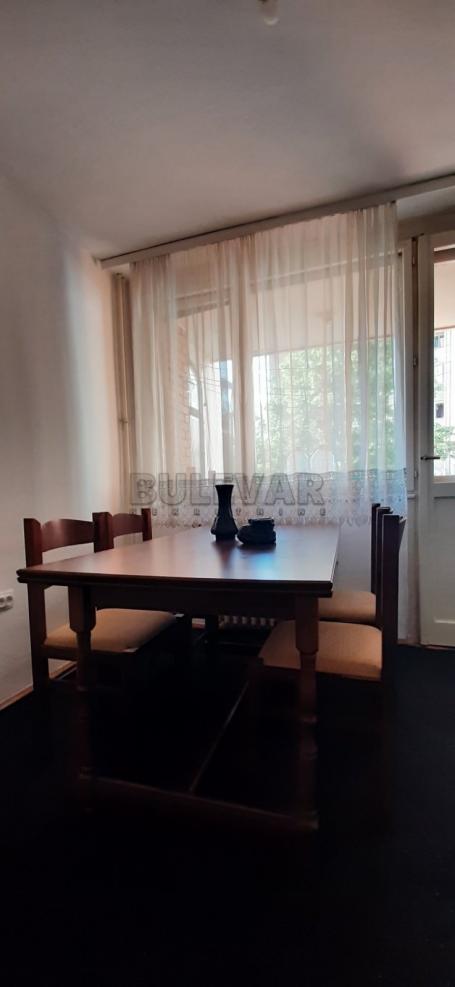 Izdaje se dvoiposoban stan kod Rode, 55m2