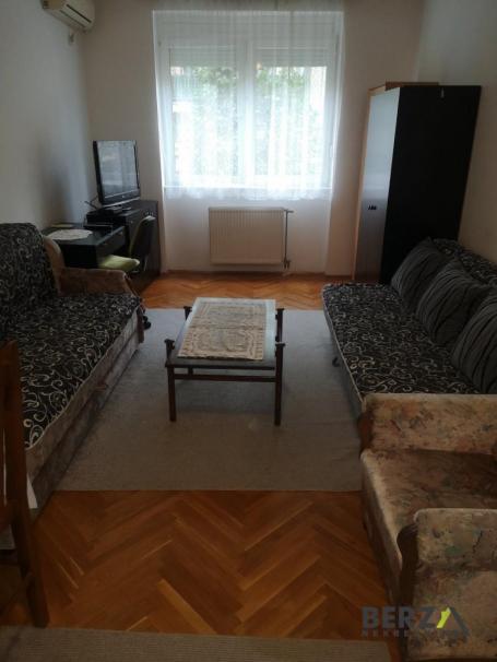  NAMEŠTENA GARSONJERA NA GRBAVICI