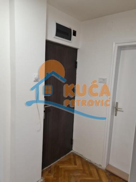 Izdavanje, Stan, 40m2 , Medijana