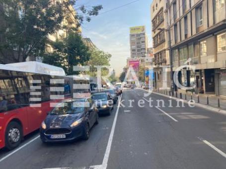 Centar(Skupština)43m2-lokal sa izlogom #4565
