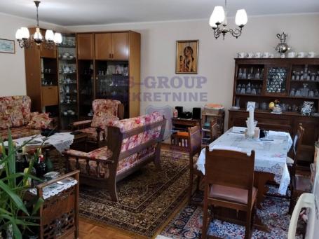 Trosoban 89m2 Novo Naselje