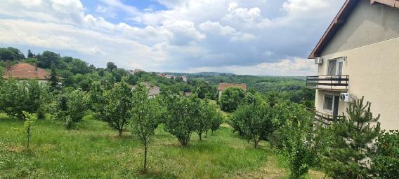 VOZDOVAC RIPANJ 311m2 , 390000e
