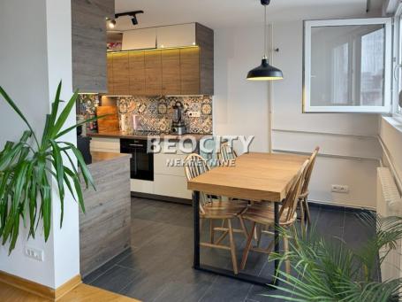 Vračar, Hram Svetog Save, , 3.0, 75m2, 1300EUR