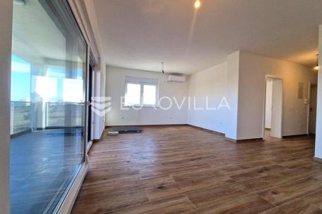 Vir, apartman s dvije spavaće sobe, 1. kat, otvoren pogled na more