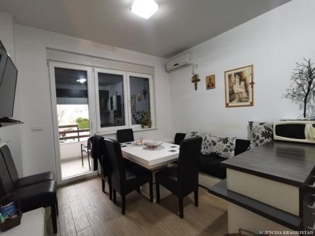 Prodaja, Stan, 53m2 , Centar