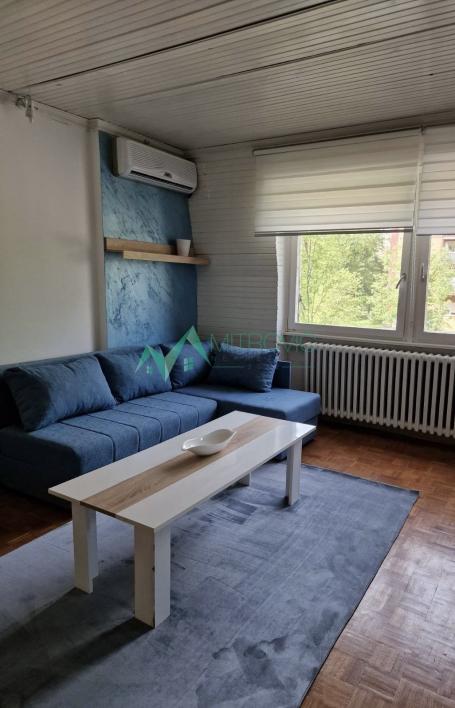 Izdavanje, Stan, 40m2 , Liman 4
