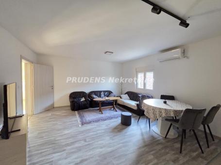 NOVA PAZOVA - UKNJIŽEN, novogradnja, može kredit 63m2 3.0