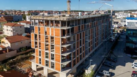 Wohnung Pula, neues Projekt! Mehrfamilienhaus, moderne Gebäude mit Aufzug, nahe dem Zentrum. Baubegi