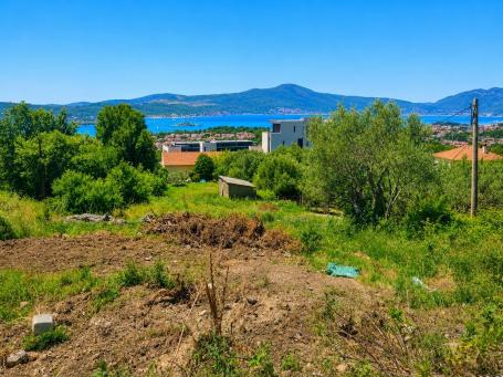 Urbanizovano zemljiste 327m² sa panoramskim pogledom na more – Kavač, Kotor