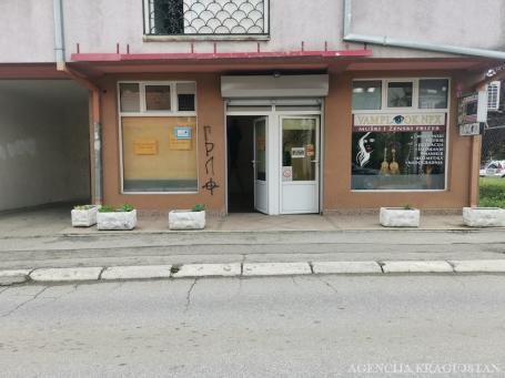 Prodaja, Lokal, 45m2 , Centar