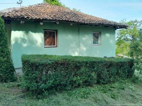 Prodaja, Kuća, 56m2 , Okolina