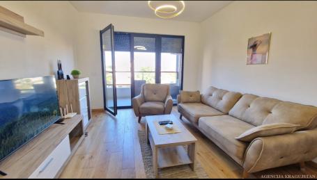 Izdavanje, Stan, 62m2 , Erdoglija