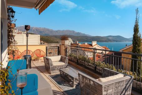 Izdavanje, Kuća, 110m2 , Luštica Bay