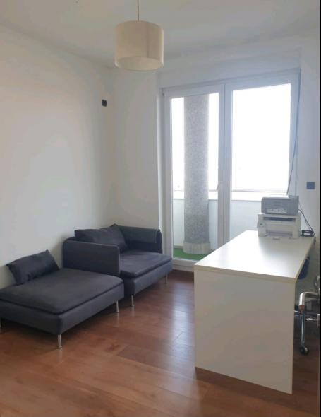 NOVI SAD - SAJAM - 136.00 m2