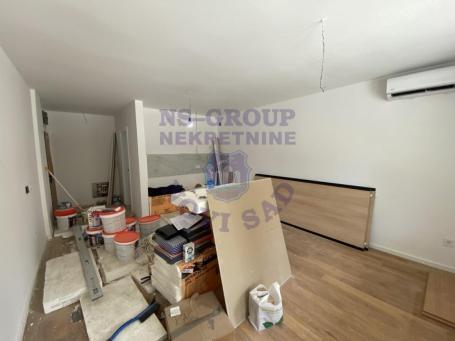 Odlicna garsonjera na Novom Naselju!