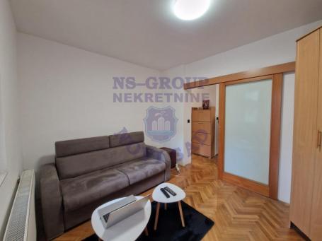 Stan na prodaju Novi Sad 44m2, 569976