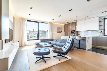 Zagreb, Maksimir, luksuzan peterosoban stan 150 m²