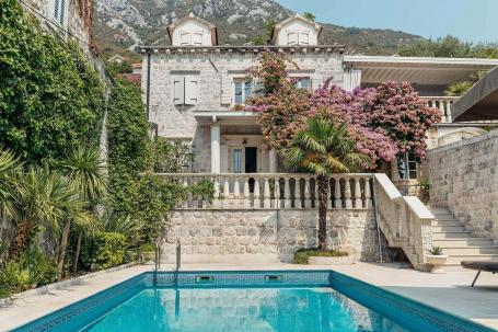 Perast Stone Villa