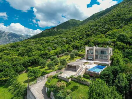 Award Winning Villa Stoliv
