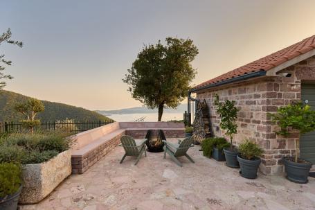 Historical Estate With Private Pool, Tivat