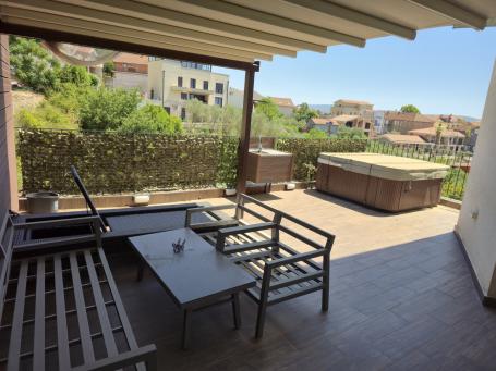 Prodaja, Stan, 91m2 , Tivat