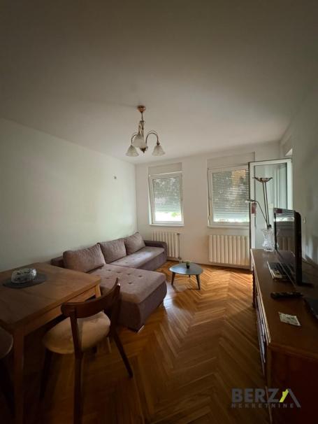  ODLIČAN PET FRIENDLY DVOIPOSOBAN STAN NA GRBAVICI