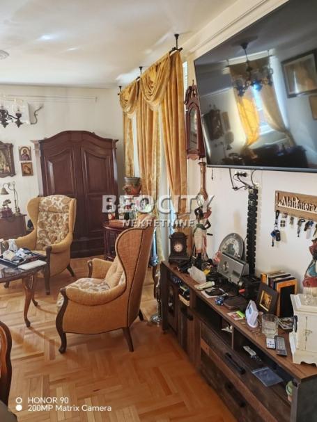 Rakovica, Petlovo brdo, Bubanjskih žrtava, 3.0, 85m2, 193000EUR