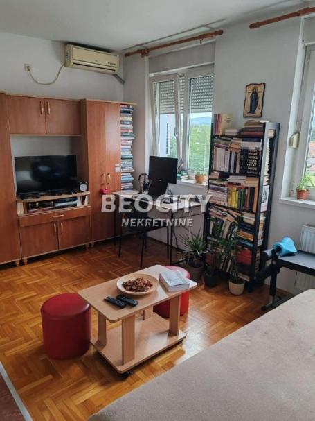 Novi Sad, Somborski bulevar, Bulevar Patrijarha Pavla, 0.5, 23m2, 75000EUR