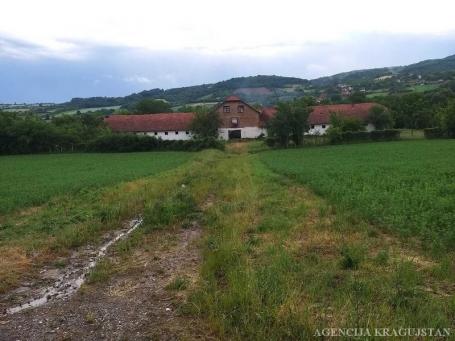 Izdavanje, Lokal, 809m2 , Grošnica