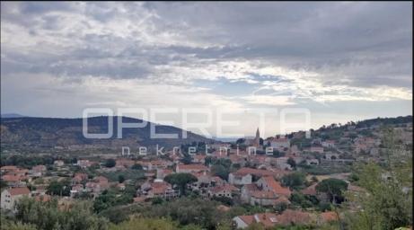 Nerežića, zanimljivo zemljište na prodaju
