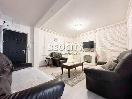 Stari grad, Centar, , 2.5, 64m2, 800EUR