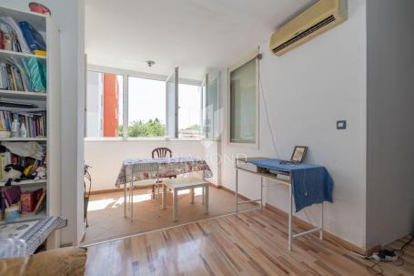PRILIKA! Rovinj, stan na traženoj lokaciji blizu grada i plaža