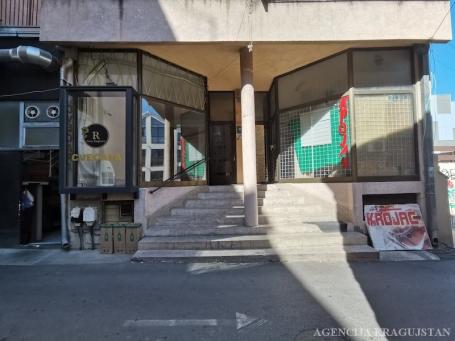 Izdavanje, Lokal, 50m2 , Centar