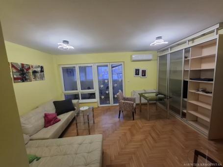 Izdavanje, Stan, 74m2 , Bubanj