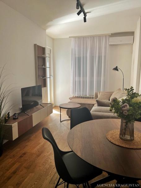 Izdavanje, Stan, 36m2 , Bubanj