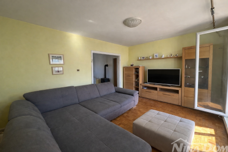 Prostran stan 88 m² s idealnim rasporedom | 2S+DB | 2 lođe