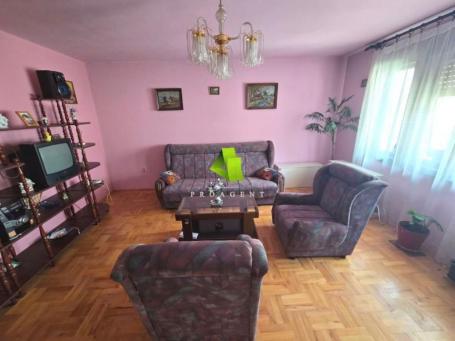 Četvorosoban stan u Durlanu ID#8337