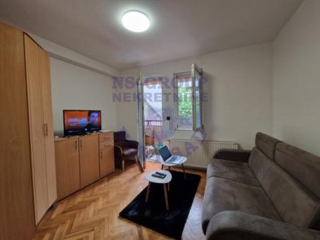 569976-Dvosoban-44m2-Bulevar