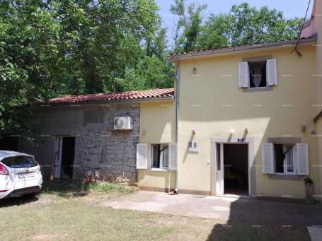 Haus Verkauf eines Hauses mit Garten und großem Grundstück, Barban