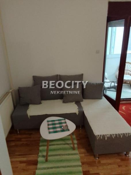 Novi Sad, Podbara, Marka Miljanova, 0.5, 20m2, 250EUR