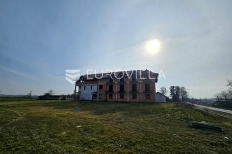 Baranja, Bilje, Hotel u izgradnji 1467 m² na zemljištu od 15.800 m²