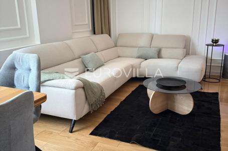 Osijek, Centar, prodaja, Stan 74 m², kompletno renoviran i namješten