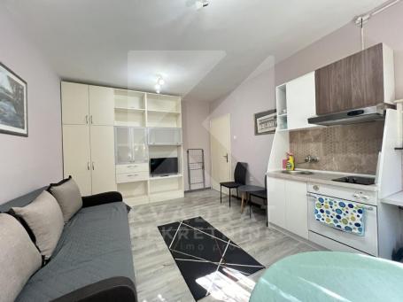 Izdavanje, Garsonjera, Podgorica, Centar, 25m2